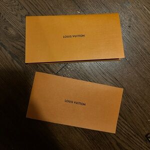 Louis Vuitton envelope and blank card